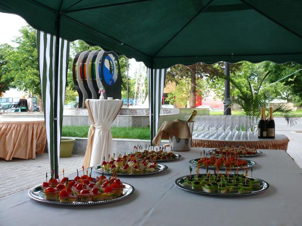 City Hotel Stara Zagora Exterior photo