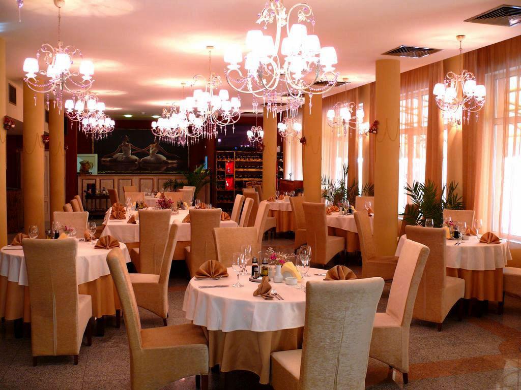 City Hotel Stara Zagora Exterior photo